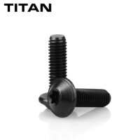 Tornillos y piezas pequeñas